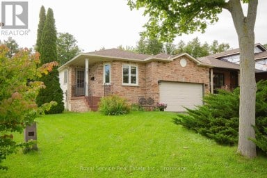 747 GREER CRESCENT Cobourg Ontario photo 1