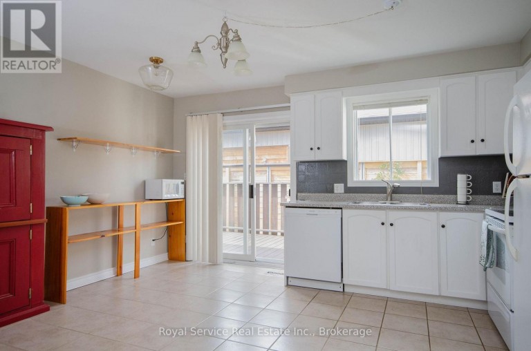 747 GREER CRESCENT, Cobourg, Ontario, K9A5N7