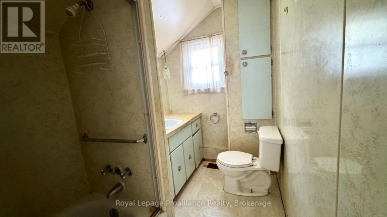 30 ALEXANDER STREET, Port Hope, Ontario, L1A1B2