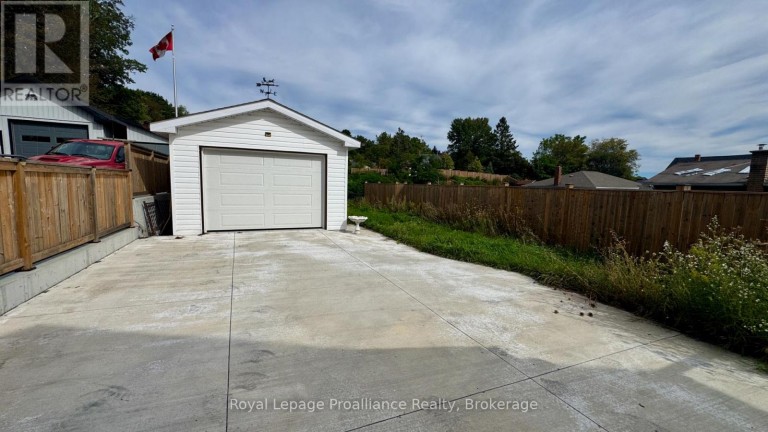 30 ALEXANDER STREET, Port Hope, Ontario, L1A1B2
