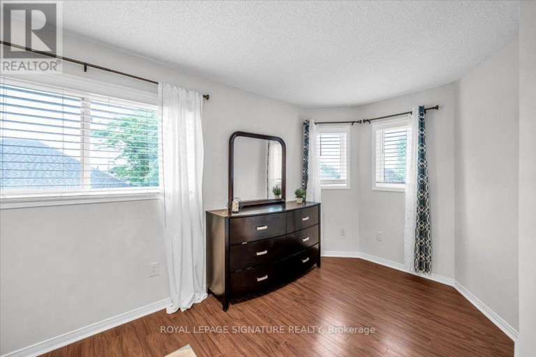 3 GRIFFEN PLACE, Whitby (Rolling Acres), Ontario, L1R2N5