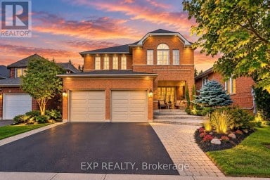 499 SILKEN LAUMANN DRIVE Newmarket (Stonehaven-Wyndham) Ontario photo 1