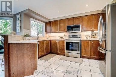 499 SILKEN LAUMANN DRIVE Newmarket (Stonehaven-Wyndham) Ontario photo 12
