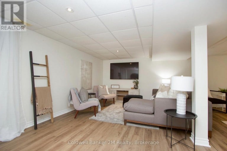812 BURNHAM STREET, Cobourg, Ontario, K9A2X7