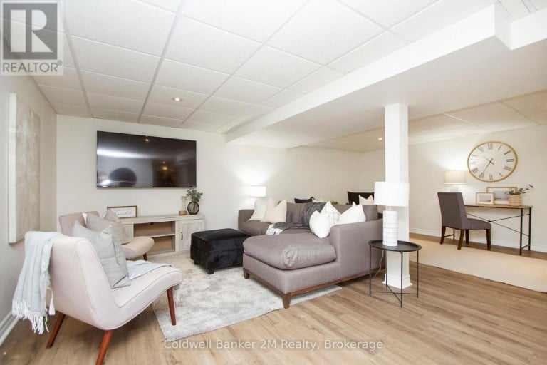 812 BURNHAM STREET, Cobourg, Ontario, K9A2X7