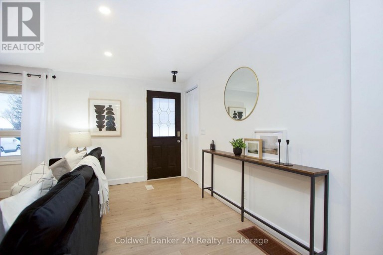 812 BURNHAM STREET, Cobourg, Ontario, K9A2X7