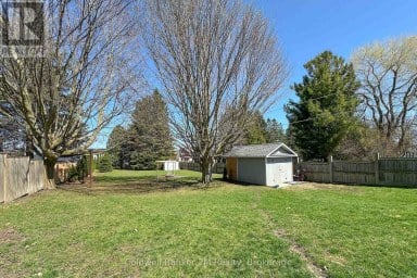 812 BURNHAM STREET Cobourg Ontario photo 37