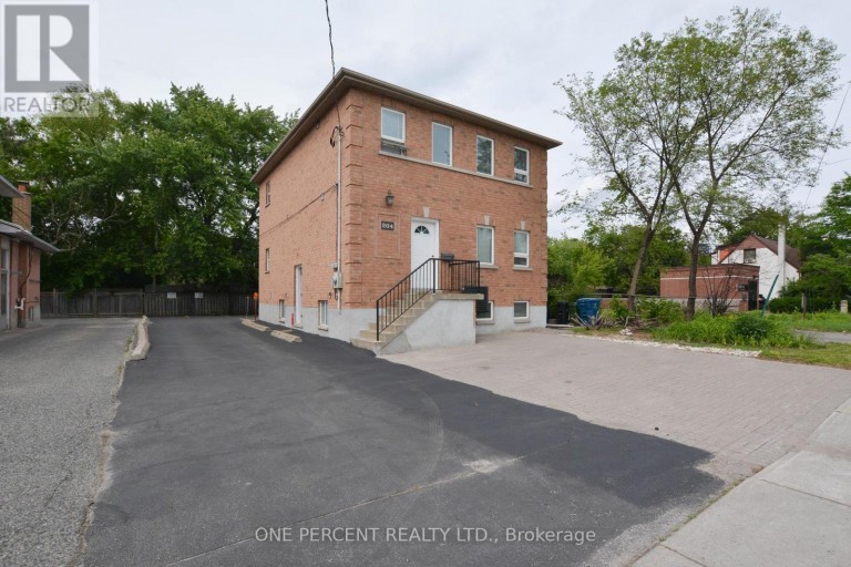 204 Sheppard Avenue W, Toronto (lansing-westgate), Ontario (id C13808146)