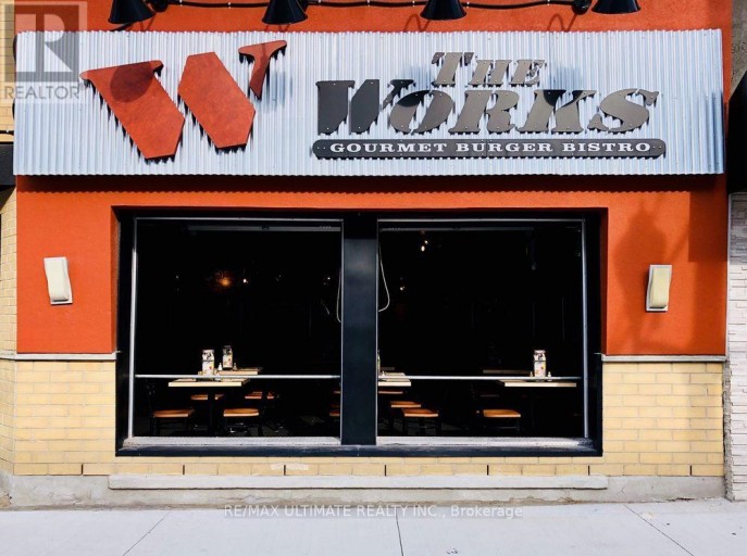 92 KING STREET S, Waterloo, Ontario, N2J1P5