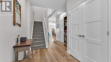 25 - 17 NICHOLSON STREET Lucan Biddulph (Lucan) Ontario photo 3