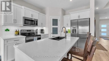25 - 17 NICHOLSON STREET Lucan Biddulph (Lucan) Ontario photo 5