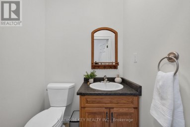 653 PETER STREET Strathroy-Caradoc (Melbourne) Ontario photo 27