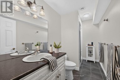 653 PETER STREET Strathroy-Caradoc (Melbourne) Ontario photo 32