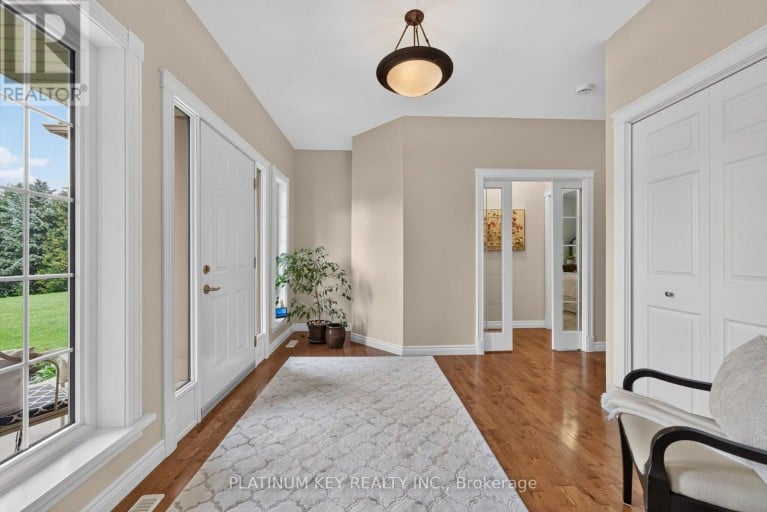 653 PETER STREET, Strathroy-Caradoc (Melbourne), Ontario, N0L1T0