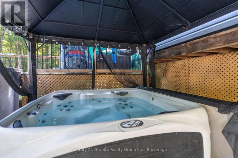 16408 35 HIGHWAY, Algonquin Highlands (Stanhope), Ontario, K0M1J0