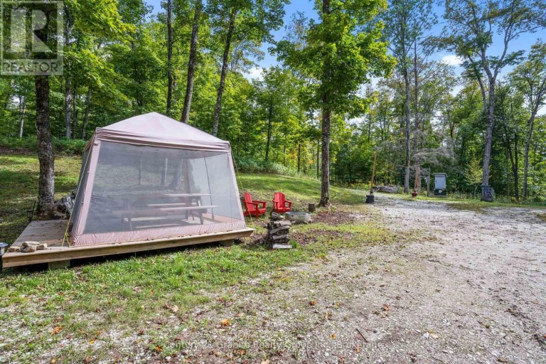 1914 KENNISIS LAKE ROAD, Dysart et al (Guilford), Ontario, K0M1S0