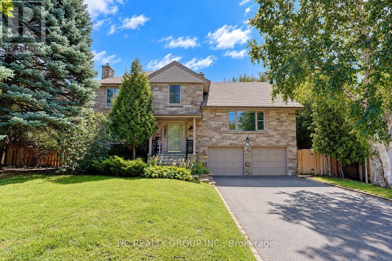 19 LOWER LINKS ROAD, Toronto (St. Andrew-Windfields), Ontario, M2P1H5