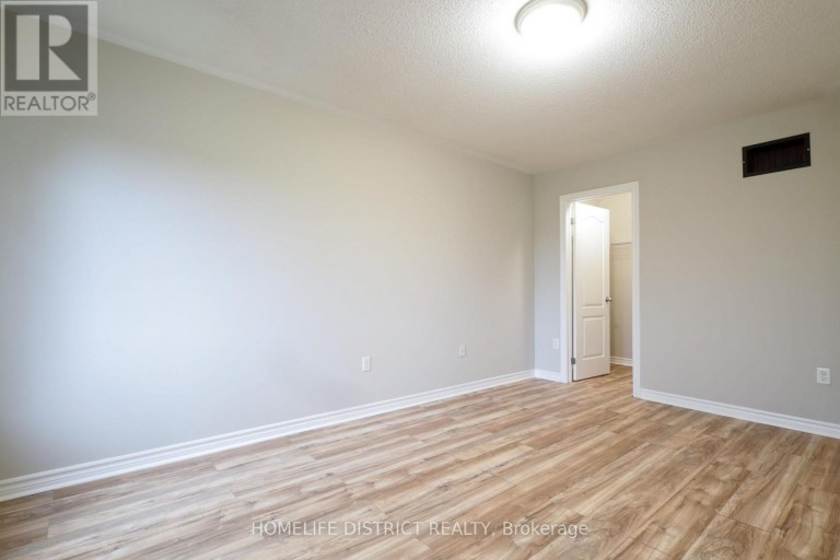 489 MEARNS AVENUE, Clarington (Bowmanville), Ontario, L1C5M5