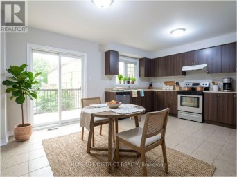 489 MEARNS AVENUE Clarington (Bowmanville) Ontario photo 3