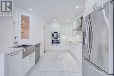 15 MIRANDO STREET Richmond Hill (Westbrook) Ontario photo 12
