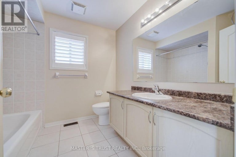 15 MIRANDO STREET, Richmond Hill (Westbrook), Ontario, L4S2W8