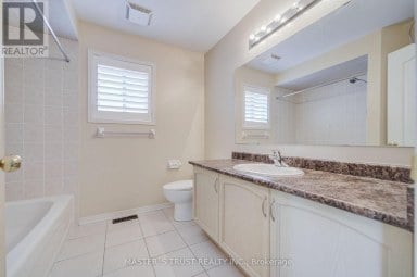 15 MIRANDO STREET Richmond Hill (Westbrook) Ontario photo 22