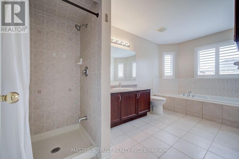 15 MIRANDO STREET, Richmond Hill (Westbrook), Ontario, L4S2W8