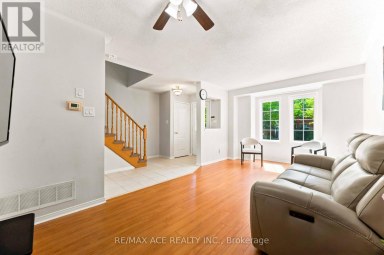 16 WHITE'S HILL AVENUE Markham (Cornell) Ontario photo 8