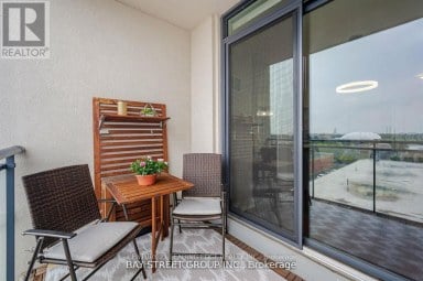 616 - 24 WOODSTREAM BOULEVARD Vaughan (Vaughan Grove) Ontario photo 18
