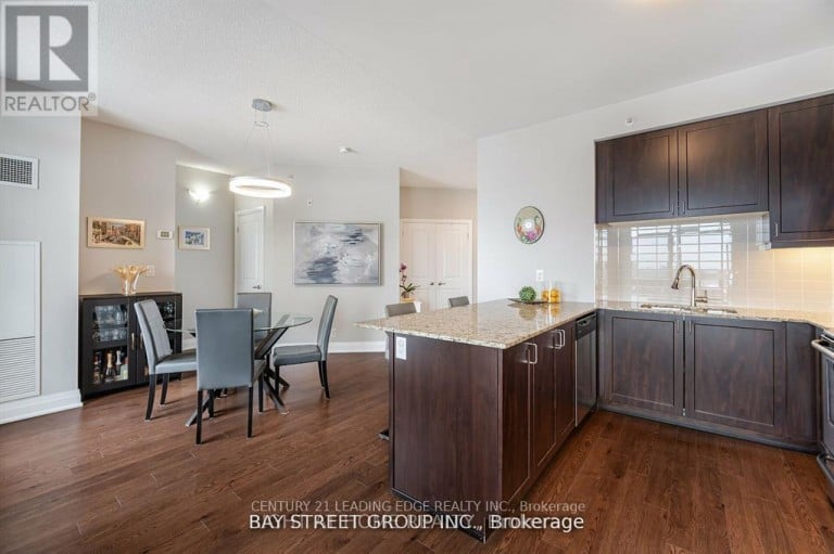 616 - 24 WOODSTREAM BOULEVARD, Vaughan (Vaughan Grove), Ontario, L4L8C4