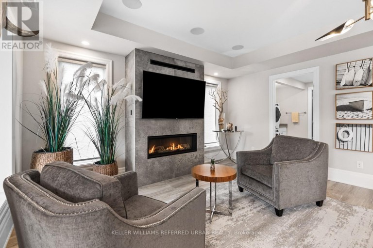 61 RIA COURT, King (King City), Ontario, L7B0N5