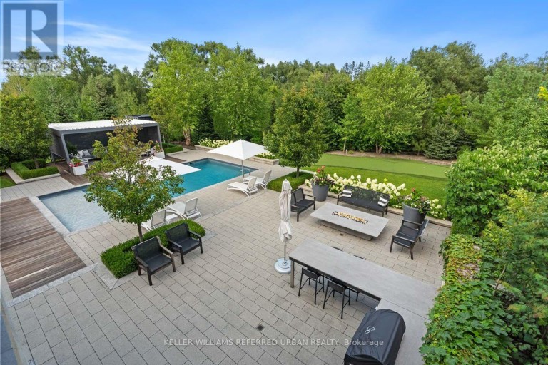 61 RIA COURT, King (King City), Ontario, L7B0N5