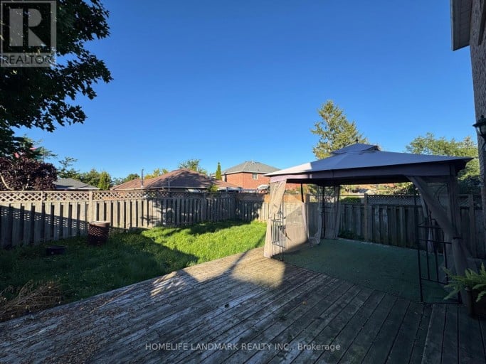 23 WALLACE DRIVE, Barrie (Northwest), Ontario, L4N7E2