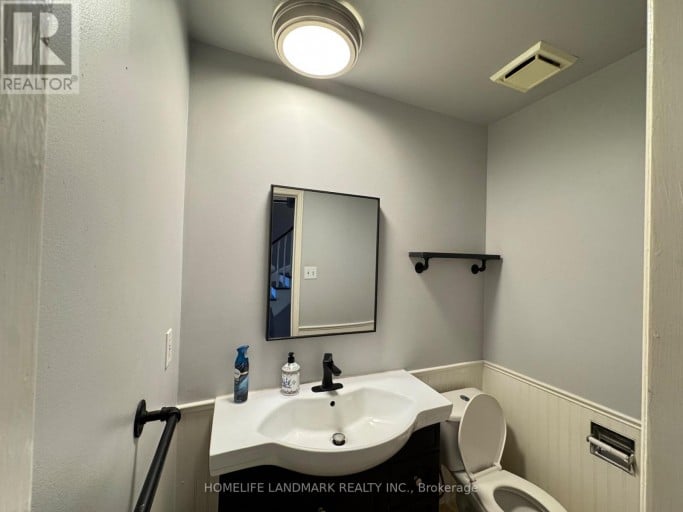 23 WALLACE DRIVE, Barrie (Northwest), Ontario, L4N7E2