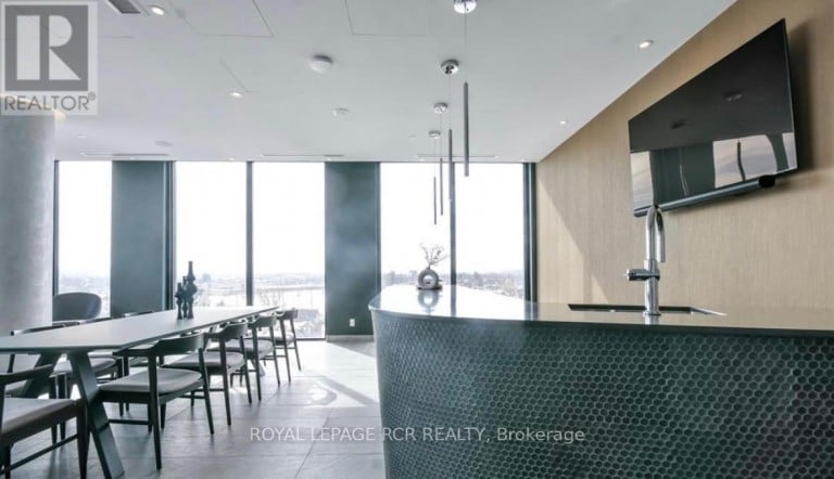 1102 - 39 MARY STREET, Barrie (City Centre), Ontario, L4N1S9
