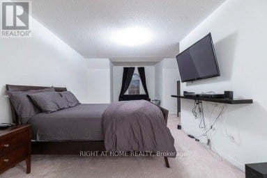 94 JIM BAIRD MEWS Toronto (Downsview-Roding-CFB) Ontario photo 16