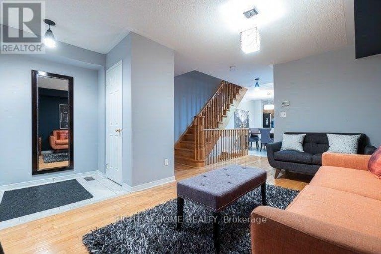 94 JIM BAIRD MEWS, Toronto (Downsview-Roding-CFB), Ontario, M3L0C4