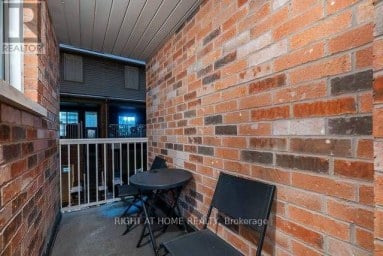94 JIM BAIRD MEWS Toronto (Downsview-Roding-CFB) Ontario photo 8