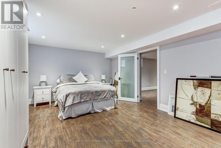 1569 WEMBURY ROAD, Mississauga (Lorne Park), Ontario, L5J2L8