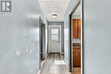 20 GORDON STREET Belleville (Belleville Ward) Ontario photo 20