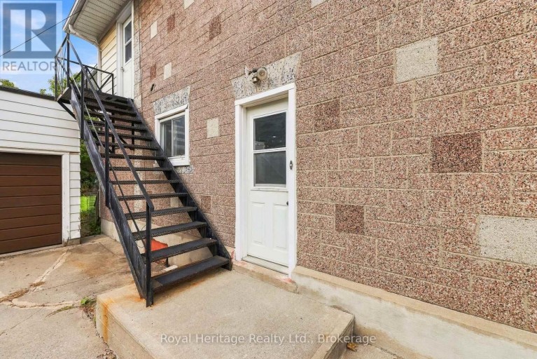 20 GORDON STREET, Belleville (Belleville Ward), Ontario, K8P3E3