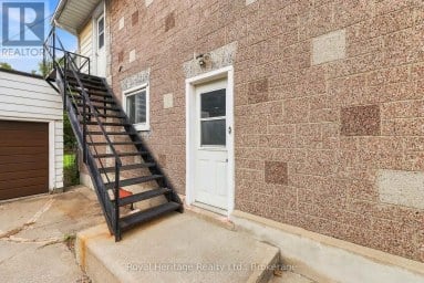20 GORDON STREET Belleville (Belleville Ward) Ontario photo 37