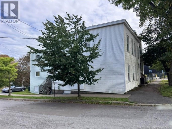 105 Victoria Street, Saint John, New Brunswick, E2K1L5