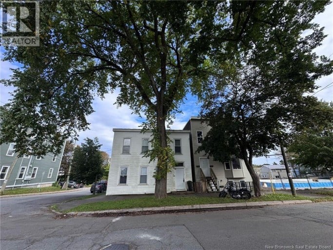105 Victoria Street, Saint John, New Brunswick, E2K1L5
