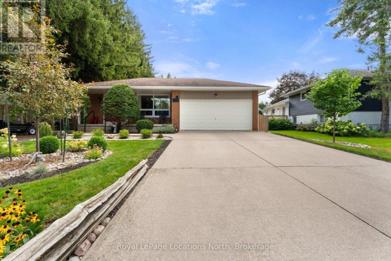 142 CAMPBELL STREET, Collingwood, Ontario, L9Y2K8