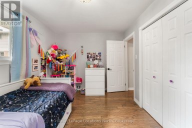 142 CAMPBELL STREET Collingwood Ontario photo 16