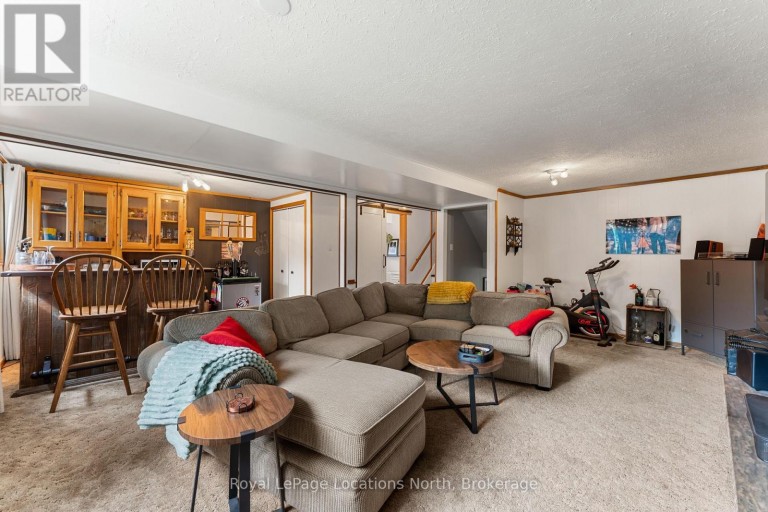 142 CAMPBELL STREET, Collingwood, Ontario, L9Y2K8
