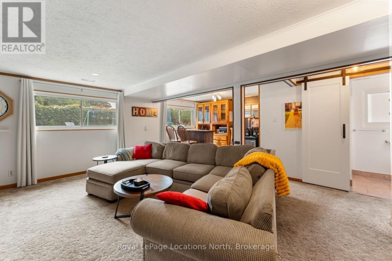 142 CAMPBELL STREET, Collingwood, Ontario, L9Y2K8