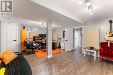 142 CAMPBELL STREET Collingwood Ontario photo 27