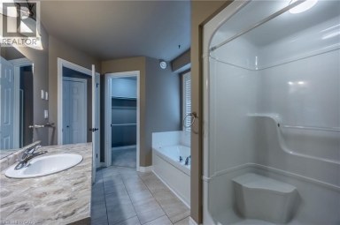 70 SPARROW Way Port Dover Ontario photo 23